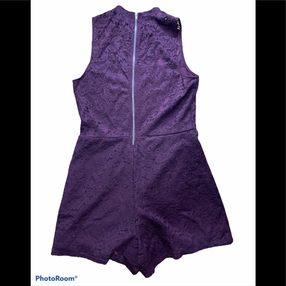 Garage burgundy lace sleeveless romper medium - Picture 2 of 9